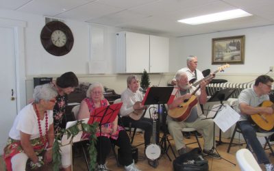 Crestline Chamber mixer filled with music and raffles