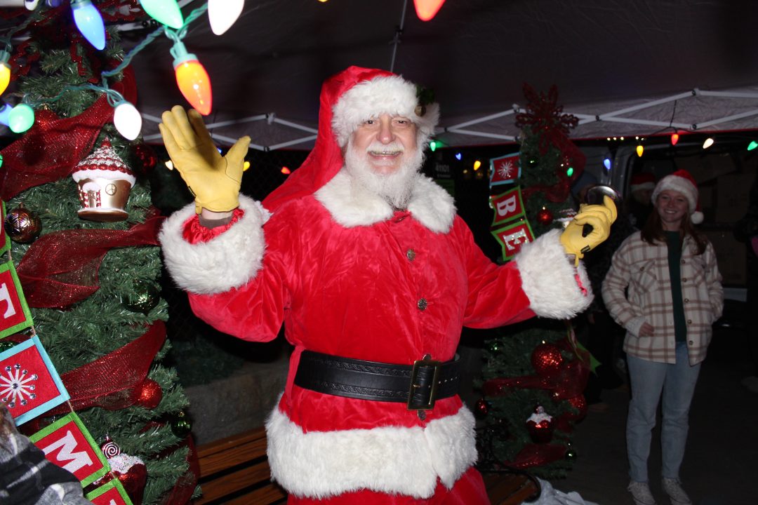 Adrianne, Lisa, Julia, Melissa and Adrianna from Glendora and Orange County enjoyed last year’s Brewfest at Tavern Bay Beach Club so much they couldn’t resist attending this year’s event. (Photos by Douglas W. Motley) Santa Claus waving by Christmas tree