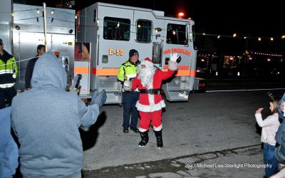 Santa and more at the tree lighting