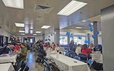 Rim High seniors celebrate applying to colleges