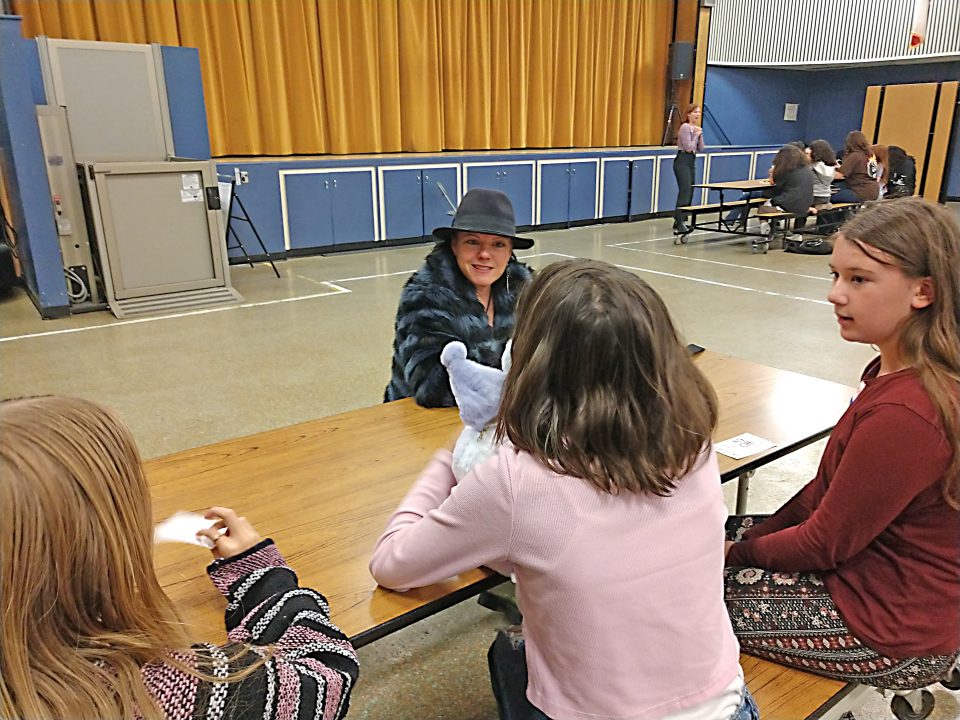 Shannon Bizzy recommended the girls get their hands into several forms of art.