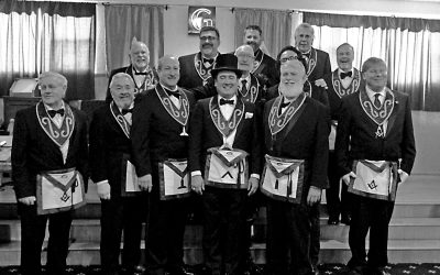 Masons install 2024 officers