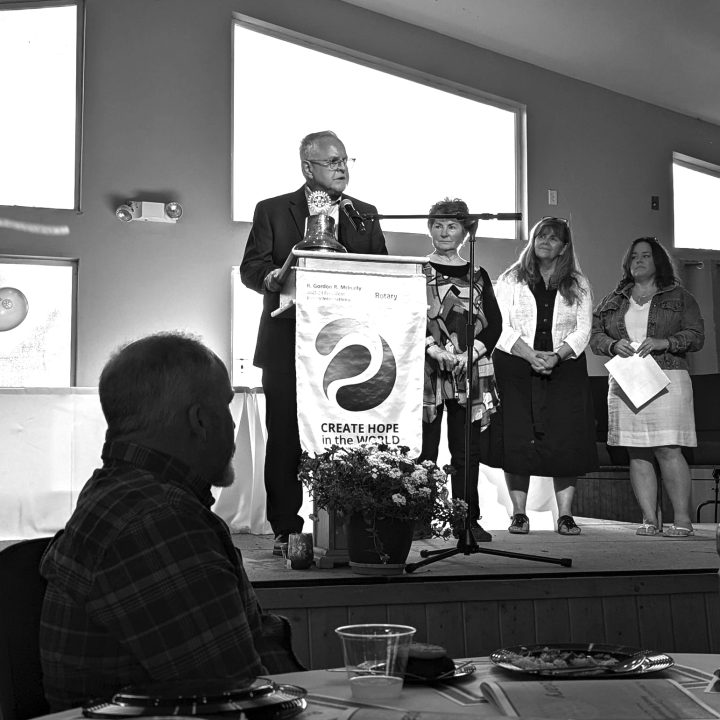 Assemblyman Tom Lackey was impressed by the selflessness of the volunteers honored. (Photo by Pamela Balch)