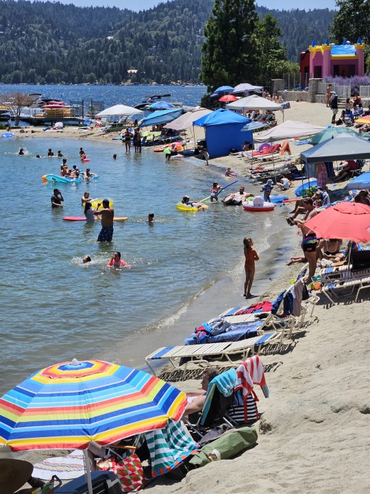 The beach at Tavern Bay lured ALA members into the cool water.