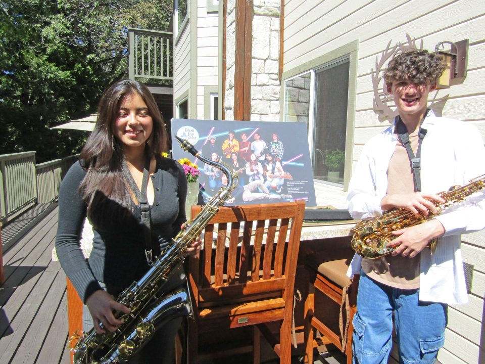 From left to right: Evangeline De Leon and Brendan Watson perform for Cedar Ridge Symphony home guests