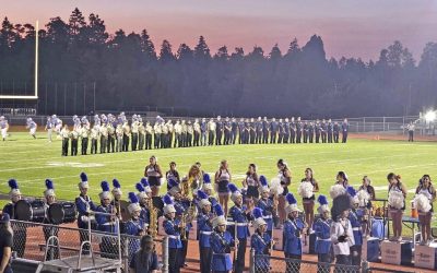 Fighting Scots honor firefighters