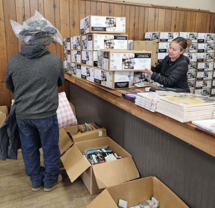 Mountaineer newspaper,Mountain News,Alpine News,Physical Newspaper,Logan Construction