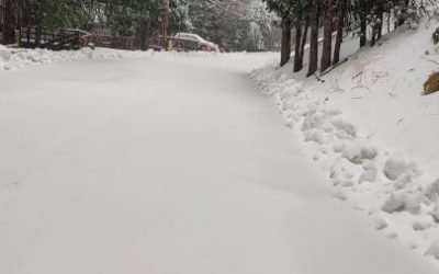 Safely driving on snowy roadways
