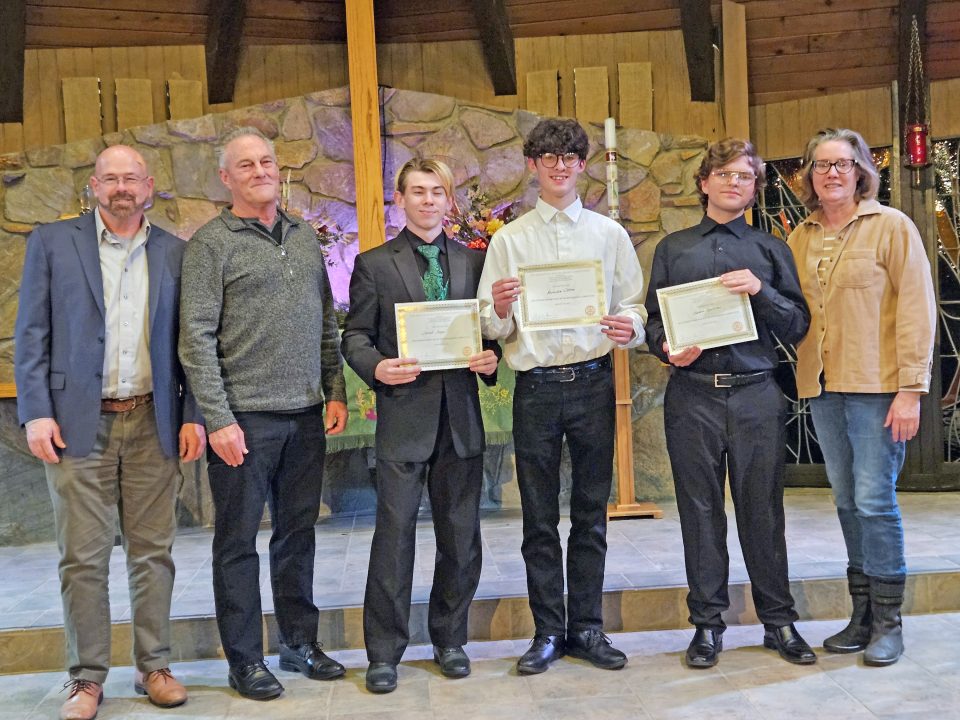 Lake Arrowhead Rotary Club,Mt. Calvary Lutheran Church,Physical Newspaper,Alpine Mountaineer Newspaper,Mountaineer newspaper,Mountain News,Mountain News Lake Arrowhead,Rotary music competition.