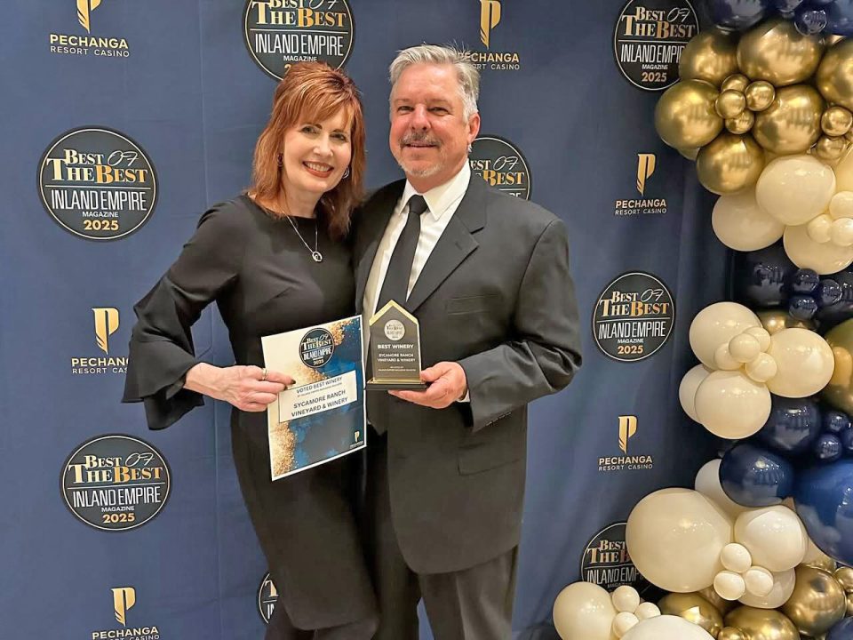 Adrianne, Lisa, Julia, Melissa and Adrianna from Glendora and Orange County enjoyed last year’s Brewfest at Tavern Bay Beach Club so much they couldn’t resist attending this year’s event. (Photos by Douglas W. Motley) Couple holding award at Best of Inland Empire event.