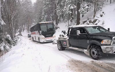Snowstorm closes roads, motorists stranded