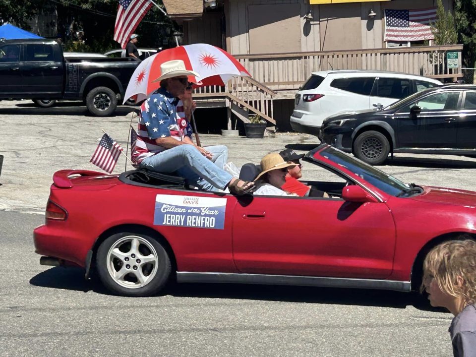 Adrianne, Lisa, Julia, Melissa and Adrianna from Glendora and Orange County enjoyed last year’s Brewfest at Tavern Bay Beach Club so much they couldn’t resist attending this year’s event. (Photos by Douglas W. Motley) Convertible car in a small-town parade.