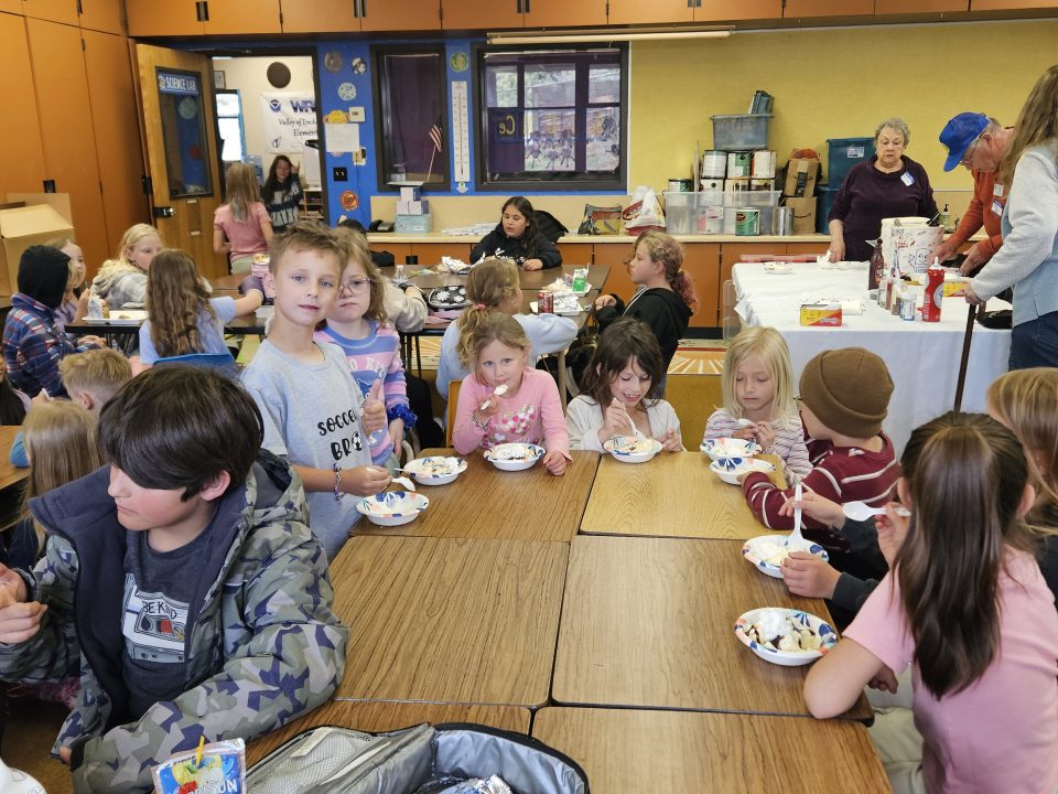 Adrianne, Lisa, Julia, Melissa and Adrianna from Glendora and Orange County enjoyed last year’s Brewfest at Tavern Bay Beach Club so much they couldn’t resist attending this year’s event. (Photos by Douglas W. Motley) Children enjoying ice cream in classroom setting.