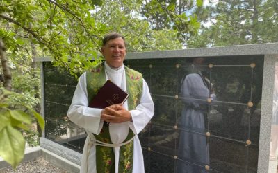 Mt Calvary’s pastor, Randy Buecheler, retires