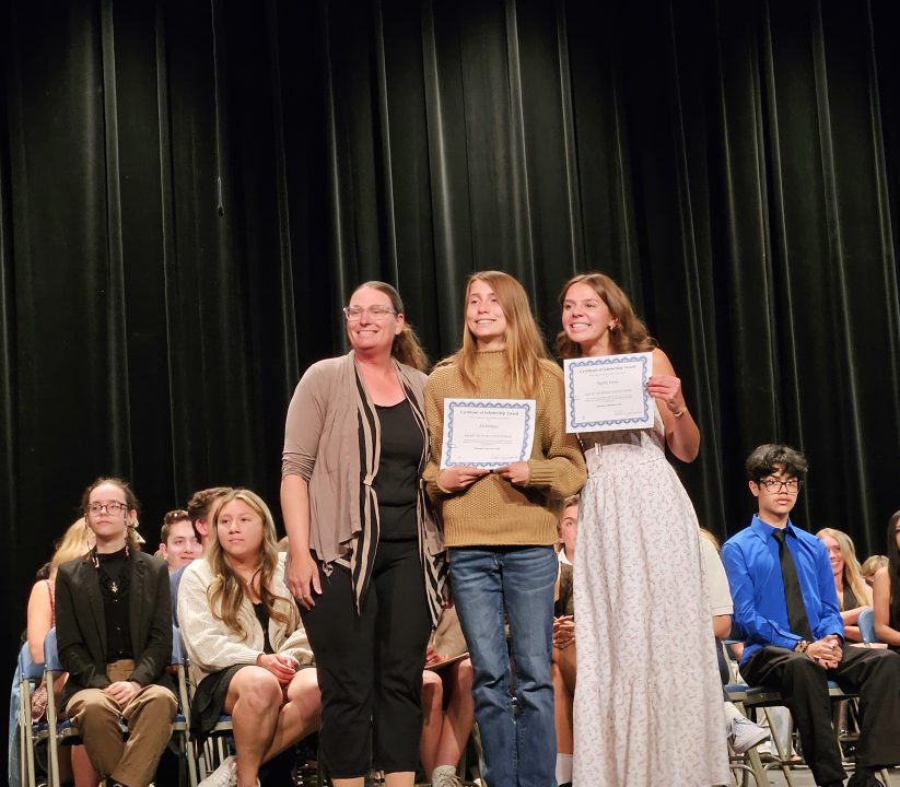 Performing Arts Center,Rim of the World High School,Mountain Bears Democratic Club,Mountain Art Network,Mountain News,School News,Lake Arrowhead News,Alpine Mountaineer Newspaper