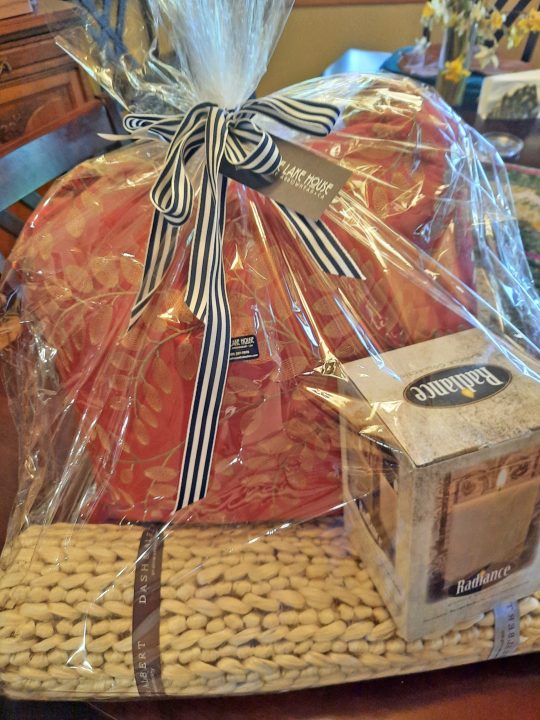Gift basket with candle and decorative items