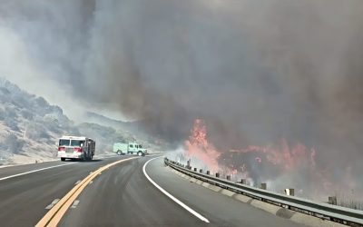 Fire knocks out power to the mountain