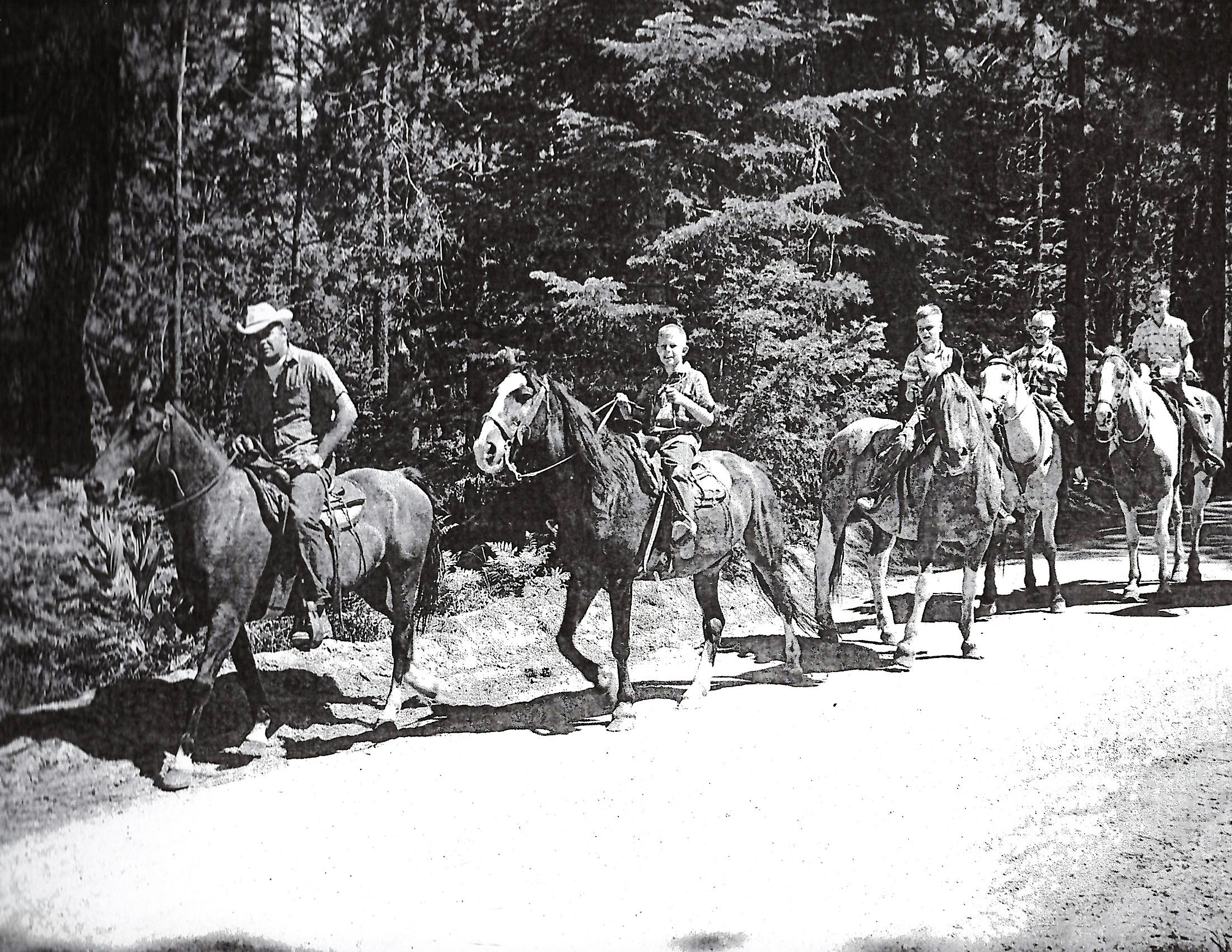 Lake Arrowhead History,Lake Arrowhead News,San Bernardino Mountain History,Alpine Mountaineer Newspaper,Mountain News