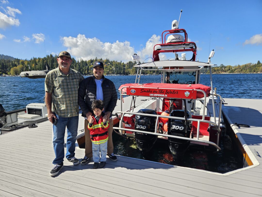 fireboat on Lake Arrowhead,Lake Arrowhead News,Alpine Mountaineer Newspaper,Mountain News