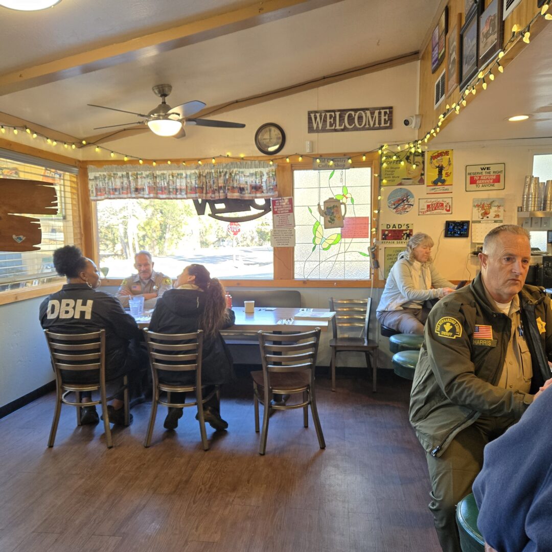 Capt. Craig Harris chose to have breakfast with one of his deputies at the coffee shop’s front counter. (Photos by Douglas W. Motley)