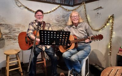 Black Dog Social Club honors Martin Luther King with community open mic